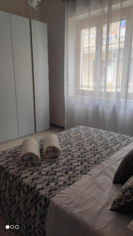 Casa Angela Apartment Salerno Bagian luar foto
