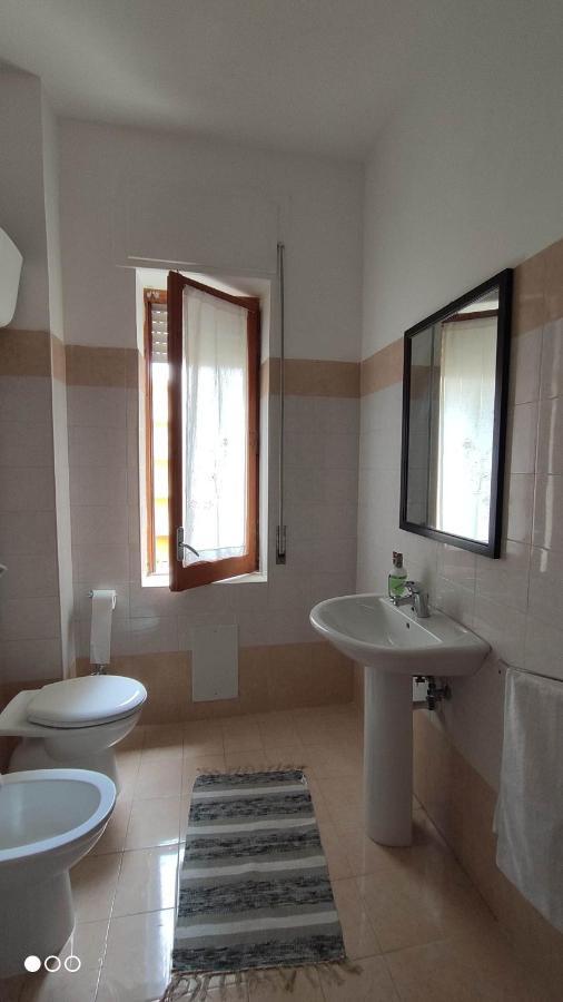 Casa Angela Apartment Salerno Bagian luar foto